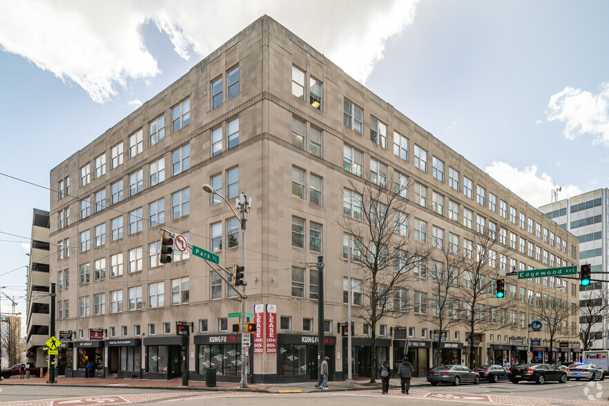 10 Park Pl S, Atlanta, GA for lease - Building Photo - Image 1 of 5