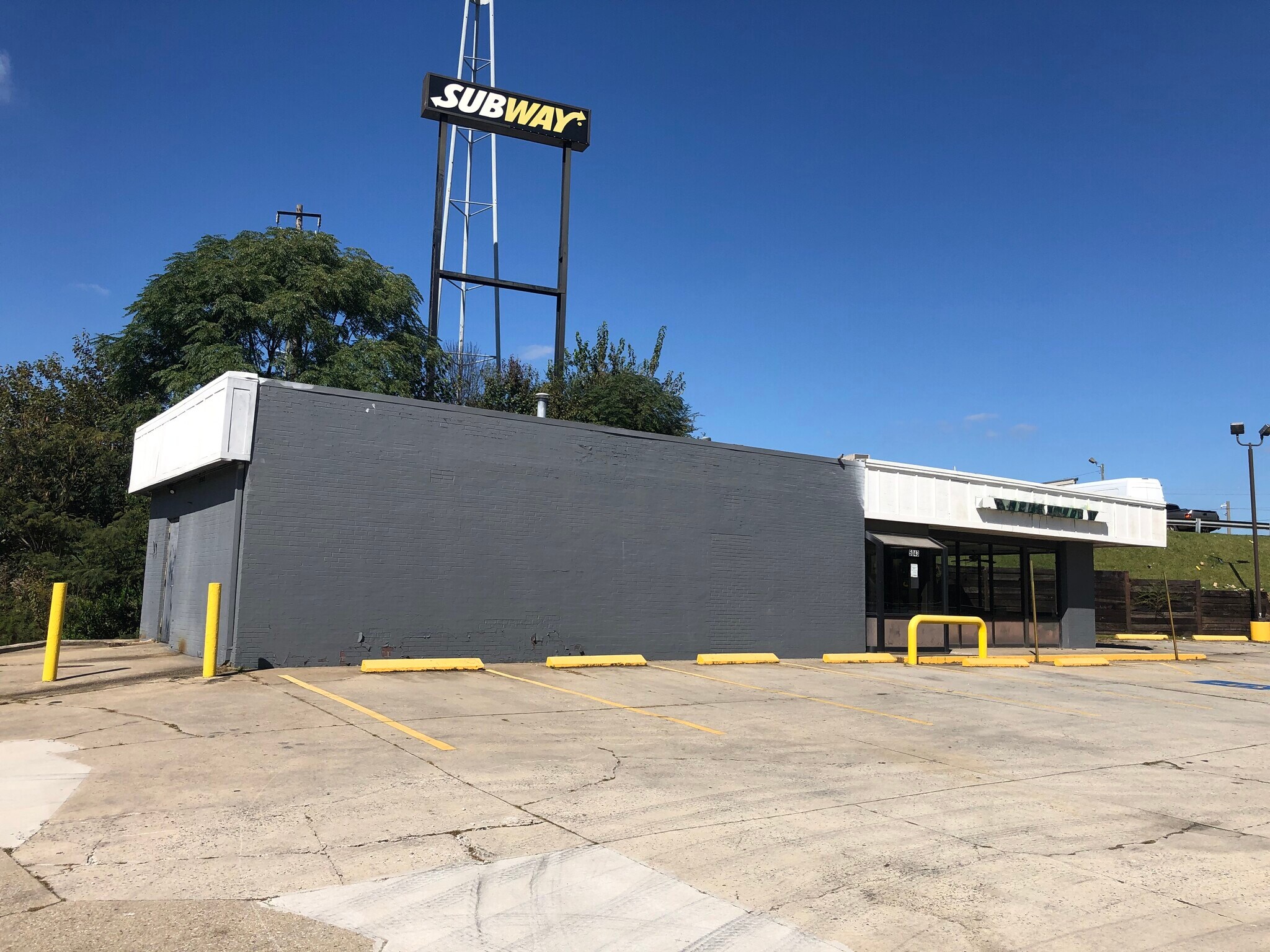 5043 Frontage Rd, Forest Park, GA for sale Building Photo- Image 1 of 1