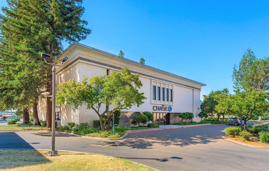 4741 Madison Ave, Sacramento, CA for sale - Building Photo - Image 1 of 1