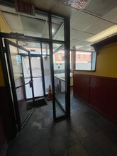 160 N Halsted St, Chicago, IL for lease Interior Photo- Image 1 of 7