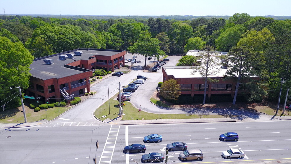 2799 Lawrenceville Hwy, Decatur, GA for lease - Building Photo - Image 1 of 14