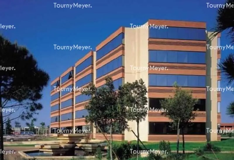 Office in Blagnac for lease - Building Photo - Image 1 of 10