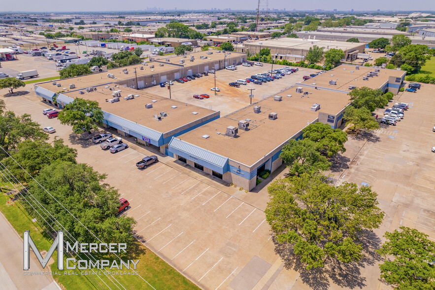 1121-1137 Jupiter Rd S, Garland, TX for lease - Building Photo - Image 1 of 13