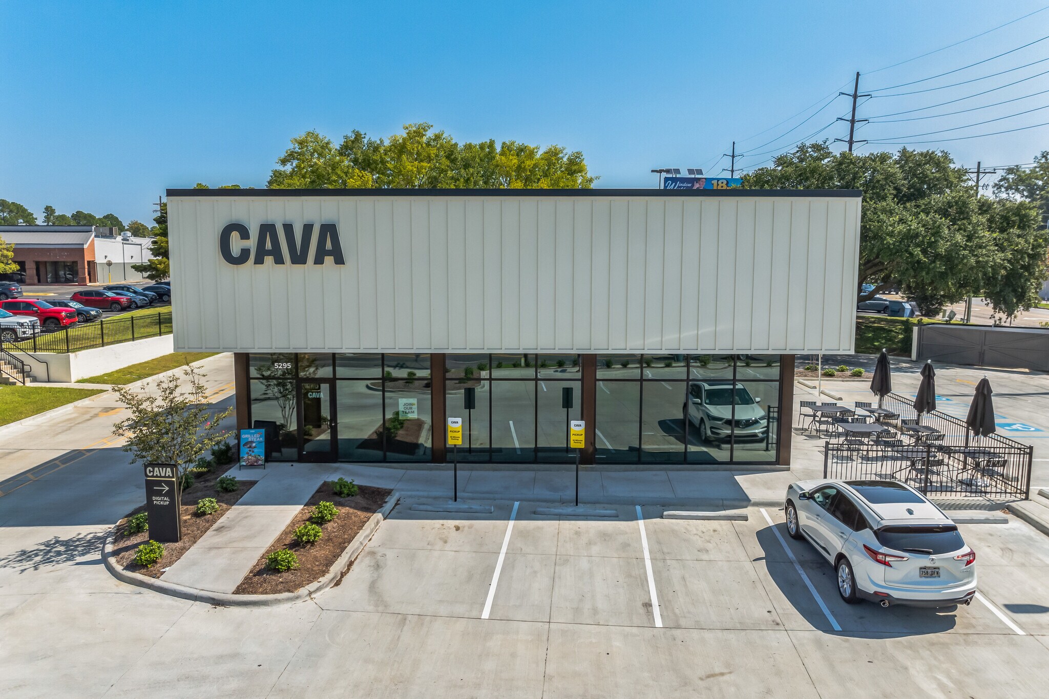 5295 Highland Rd, Baton Rouge, LA for sale Building Photo- Image 1 of 1