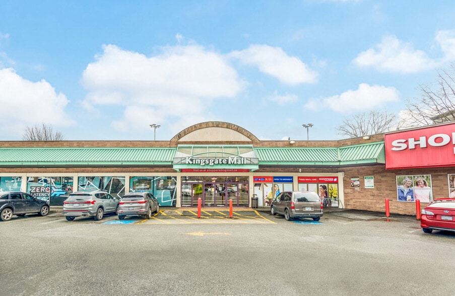 370 E Broadway, Vancouver, BC for lease - Building Photo - Image 2 of 7