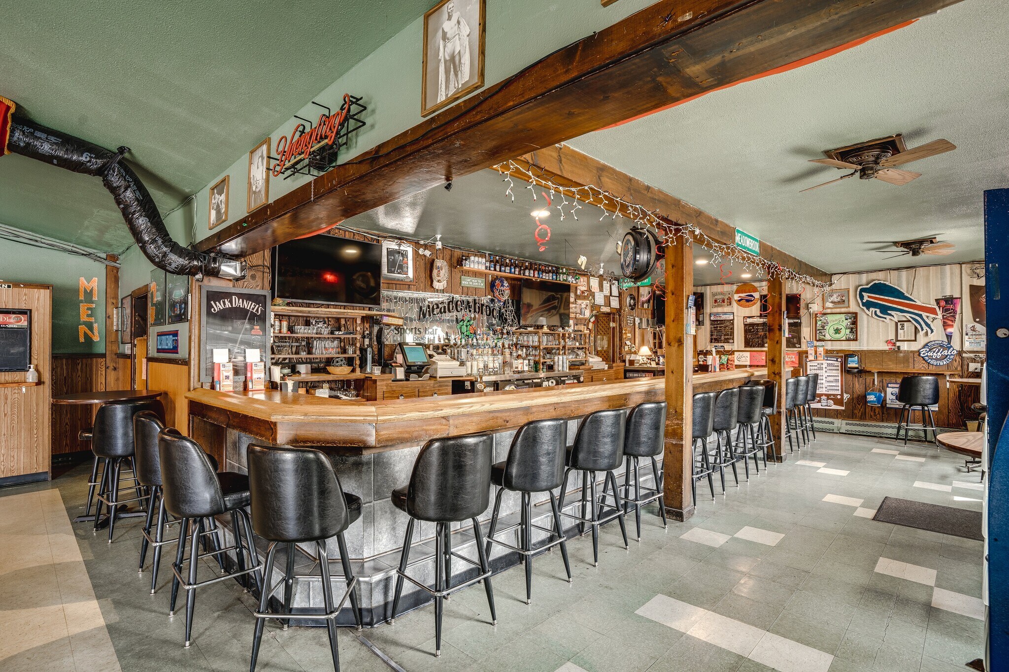 6848 Erie Rd, Derby, NY 14047 6848 Erie The Meadowbrook Bar