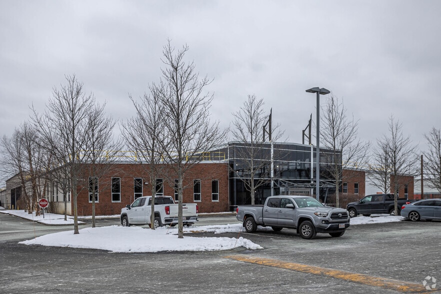 41 Seyon St, Waltham, MA for lease - Building Photo - Image 1 of 2