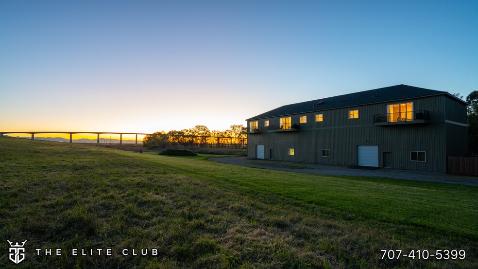 Winery, Event Center & Guest Stays portfolio of 2 properties for sale on LoopNet.com - Building Photo - Image 2 of 58