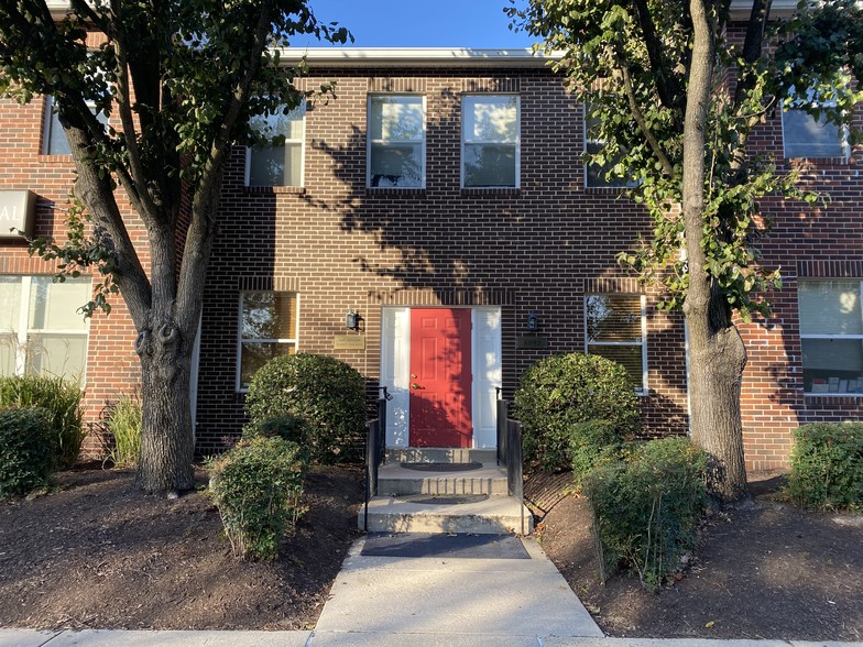 6090-6094 Franconia Rd, Alexandria, VA for sale - Building Photo - Image 1 of 1