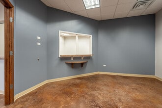 1750 N Randall Rd, Elgin, IL for lease Building Photo- Image 2 of 24