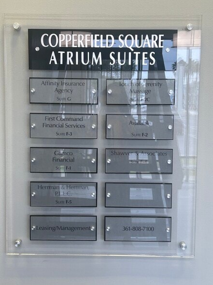 5702 S Staples, Corpus Christi, TX for lease - Interior Photo - Image 2 of 9