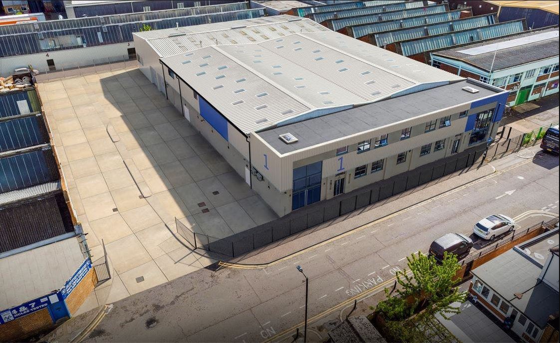 1 Shaftesbury Rd, London for sale Primary Photo- Image 1 of 1