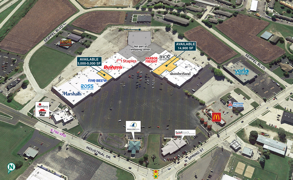 1645 N Spring St, Beaver Dam, WI for lease - Building Photo - Image 2 of 7