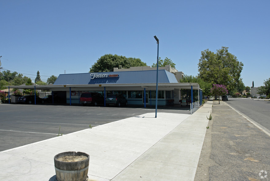 1460 11th St, Reedley, CA for sale - Primary Photo - Image 1 of 1