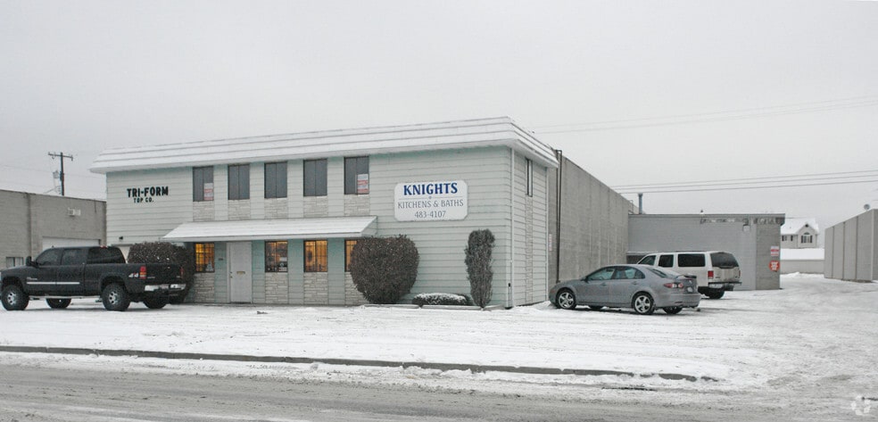 819 E Rosewood Ave, Spokane, WA for sale - Building Photo - Image 2 of 21