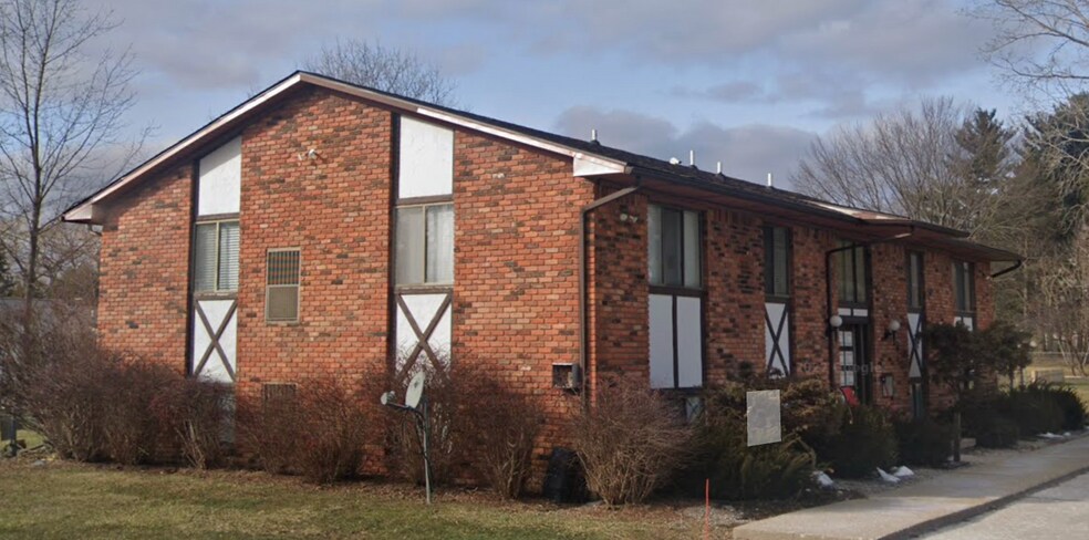 228 W Hill St, Davison, MI for sale - Primary Photo - Image 1 of 1