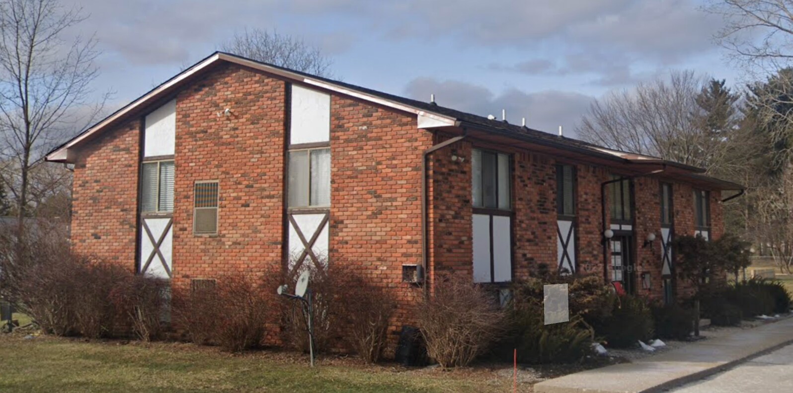 228 W Hill St, Davison, MI for sale Primary Photo- Image 1 of 1