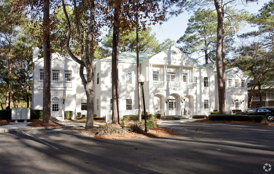 800 Main St, Hilton Head, SC for lease - Building Photo - Image 3 of 3