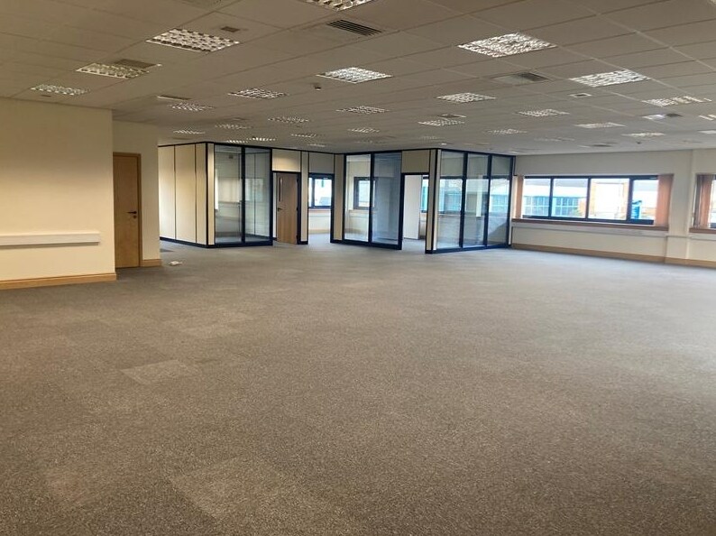 Turner Way, Wakefield, WYK WF2 8EF