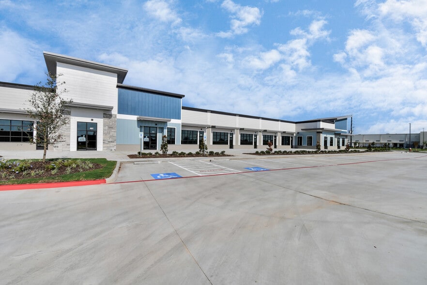 30625 Kingsland Blvd, Brookshire, TX for lease - Building Photo - Image 3 of 36