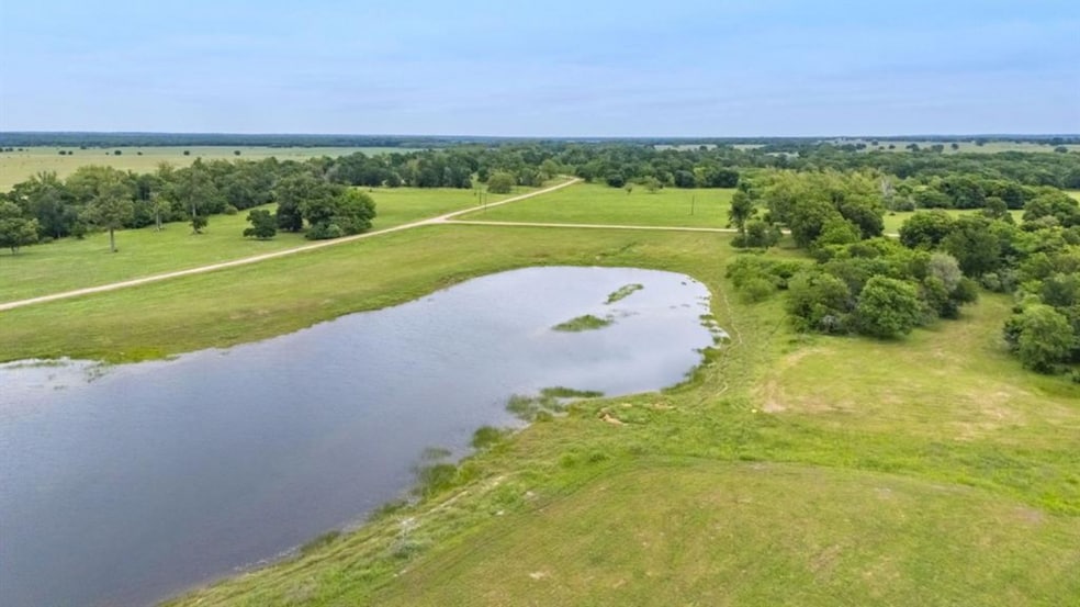 4632 US 77, Rockdale, TX for sale - Building Photo - Image 3 of 11