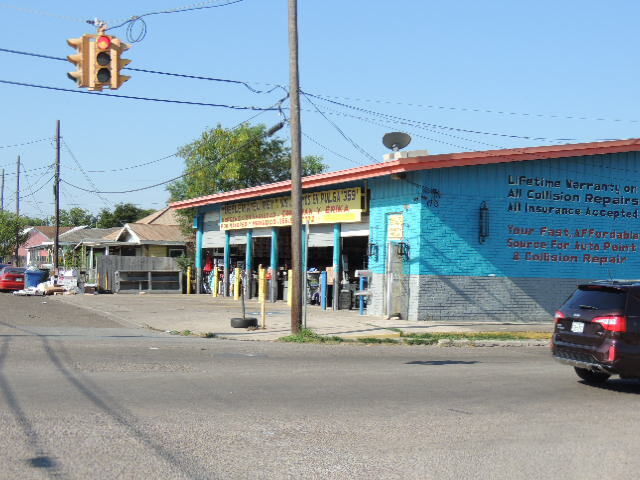 209 Market St, Laredo, TX for sale Primary Photo- Image 1 of 1