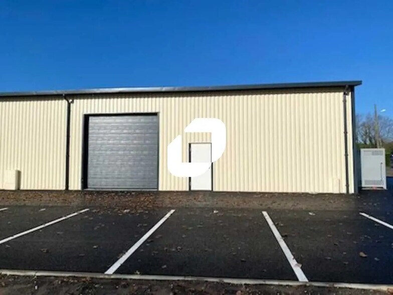 Flex in Cestas for lease - Building Photo - Image 2 of 4