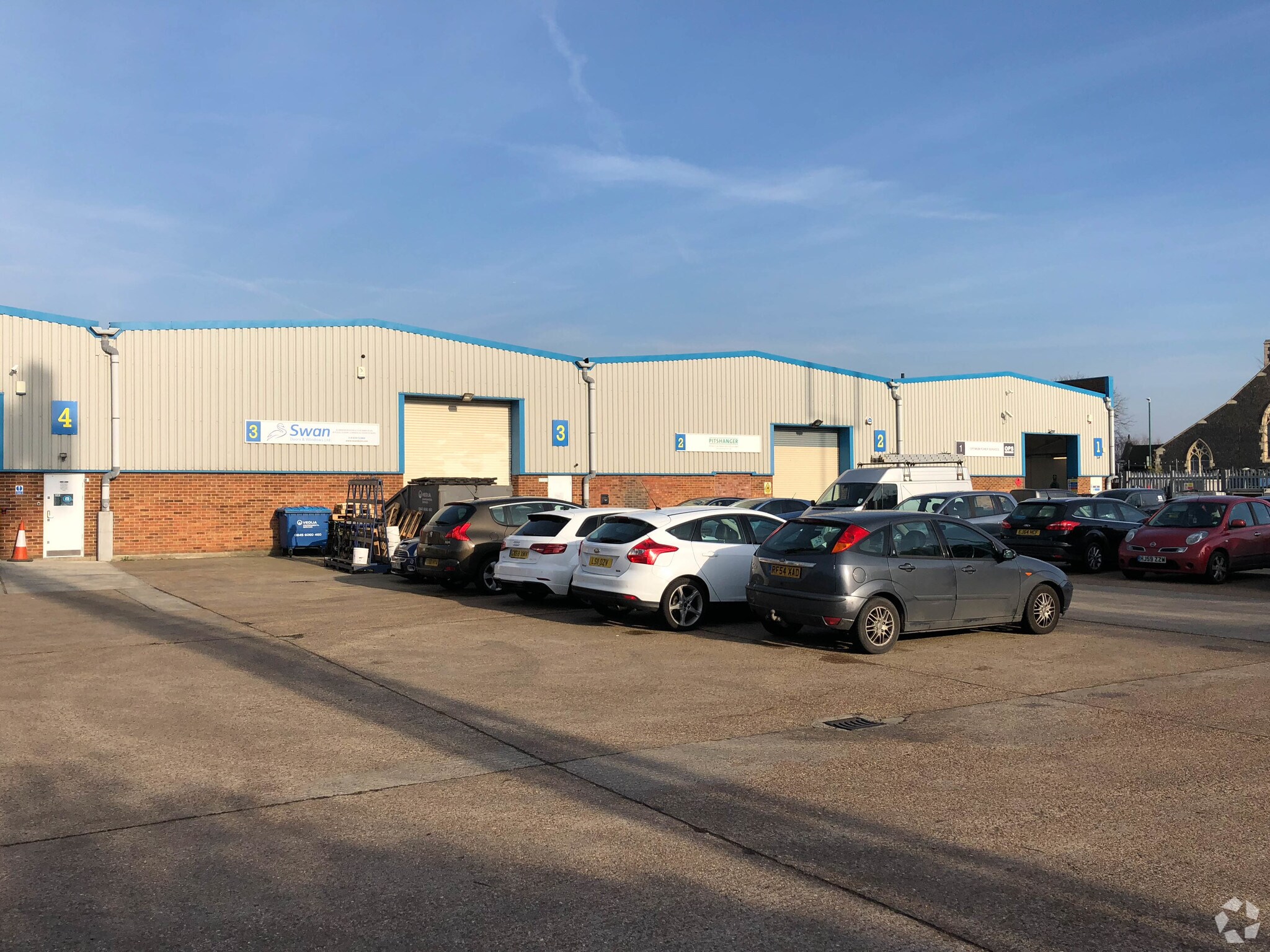 London Rd, Swanscombe for sale Building Photo- Image 1 of 1