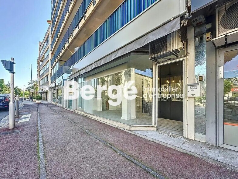 Retail in GOLFE JUAN for lease - Building Photo - Image 2 of 8
