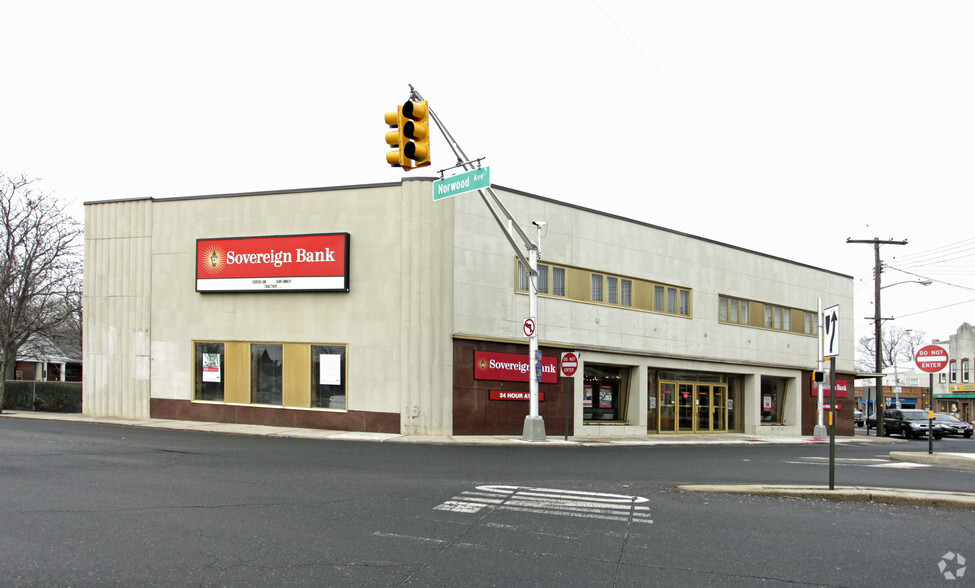 600 Broadway, Long Branch, NJ for sale - Primary Photo - Image 1 of 1