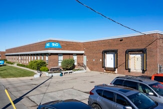 More details for 851-865 Rangeview Rd, Mississauga, ON - Industrial for Lease