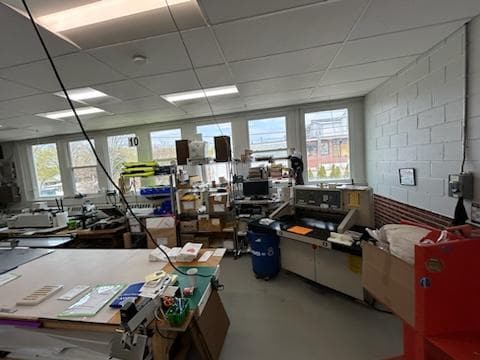 210 S Franklin St, Holbrook, MA for lease - Interior Photo - Image 3 of 6