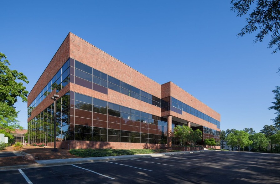 4700 Homewood Ct, Raleigh, NC for lease - Building Photo - Image 2 of 4