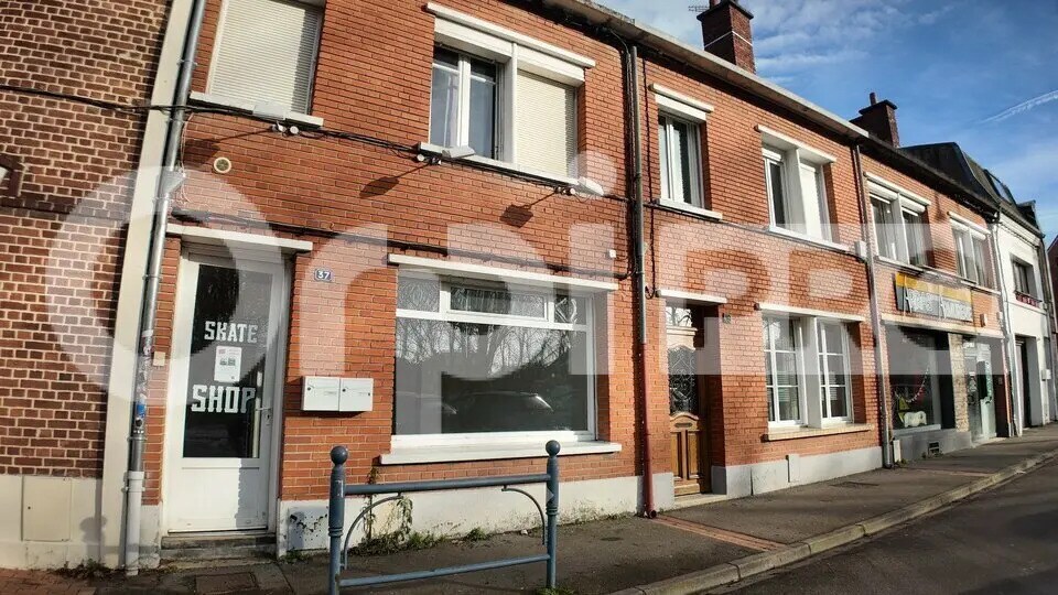 Retail in Arras for lease - Building Photo - Image 2 of 10