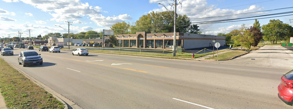 3500 Grand Ave, Gurnee, IL for lease - Building Photo - Image 2 of 5