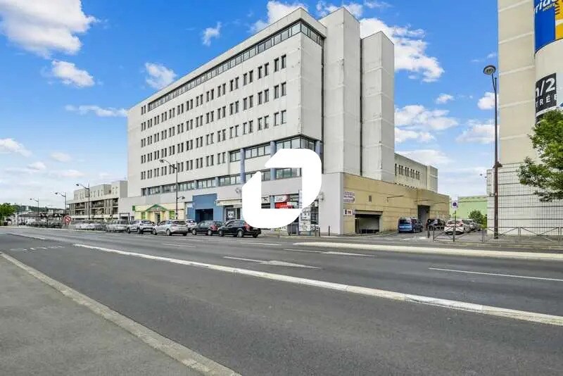 Office in Viry-Châtillon for lease Building Photo- Image 1 of 15