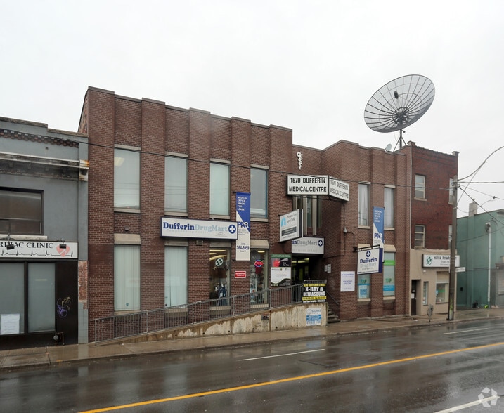 1670 Dufferin St, Toronto, ON for sale - Primary Photo - Image 1 of 1