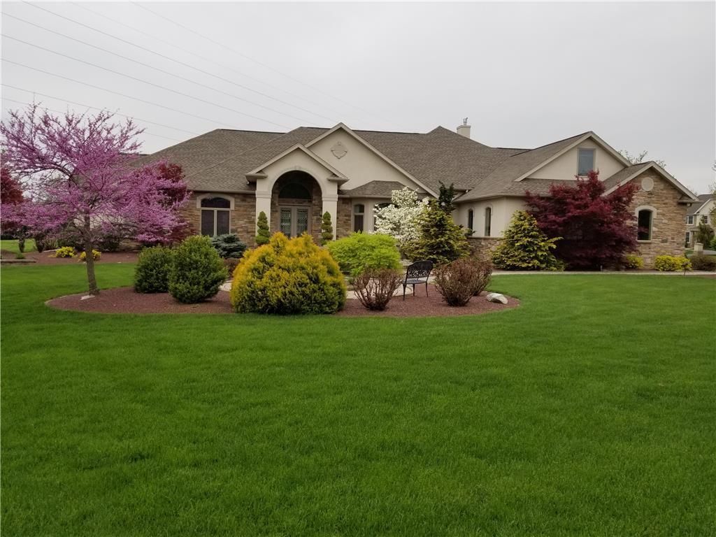 4041 Autumn Ridge Rd, Bethlehem, PA for sale Primary Photo- Image 1 of 1