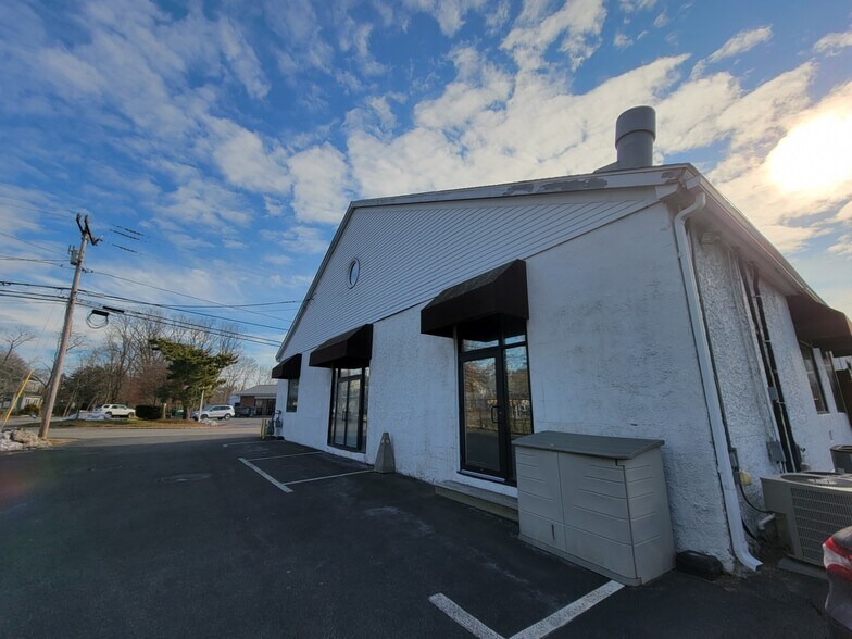 5 Chestnut St, Duxbury, MA for lease - Building Photo - Image 2 of 19