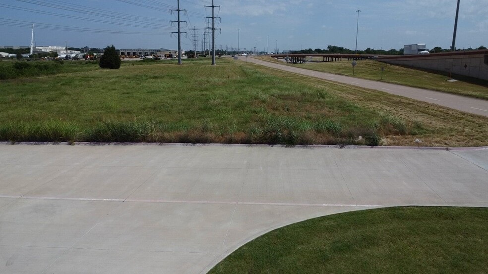 2851 N State 161 Hwy, Irving, TX for sale - Commercial Listing Video - Image 3 of 15