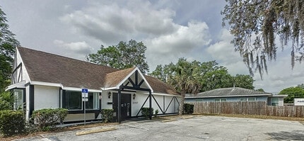 2017 W Main St, Leesburg, FL for lease Building Photo- Image 2 of 36