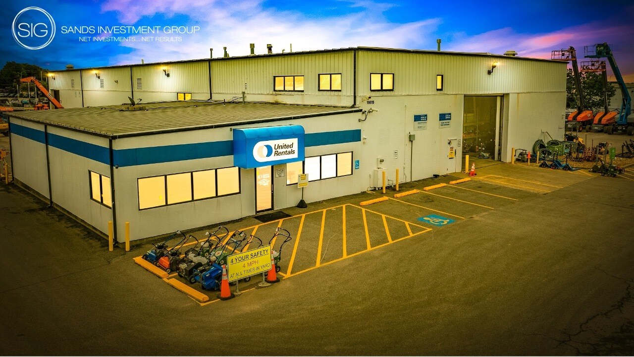 11615 S Rogers Rd, Olathe, KS for sale Building Photo- Image 1 of 1