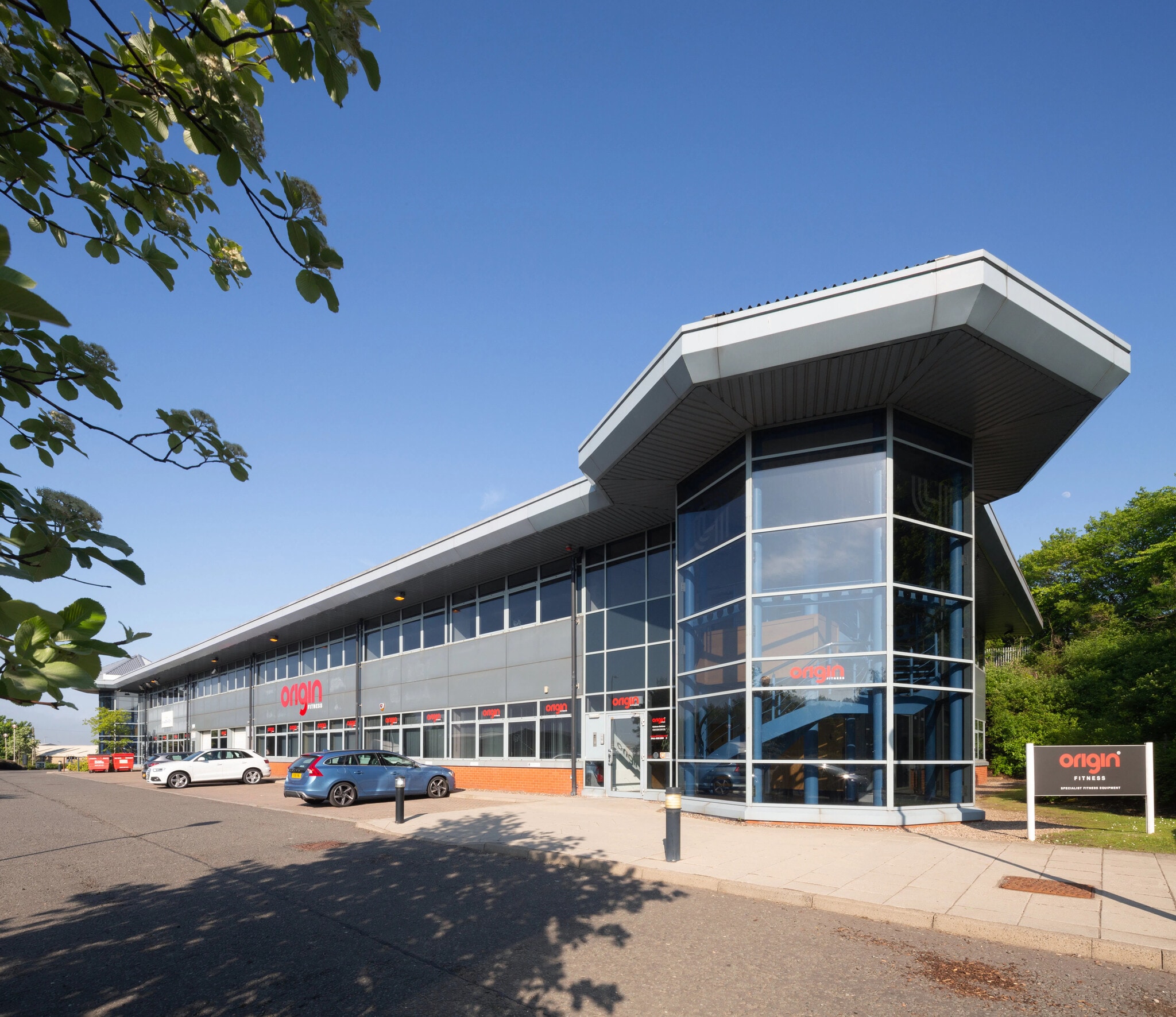 21 Cliftonhall Rd, Newbridge for lease Building Photo- Image 1 of 6