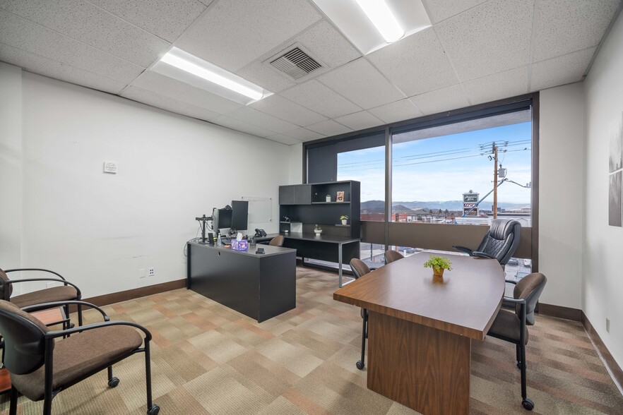 449 S Virginia St, Reno, NV for lease - Interior Photo - Image 3 of 20