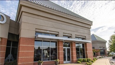 2905 SE Walton Blvd, Bentonville, AR for lease Building Photo- Image 1 of 7