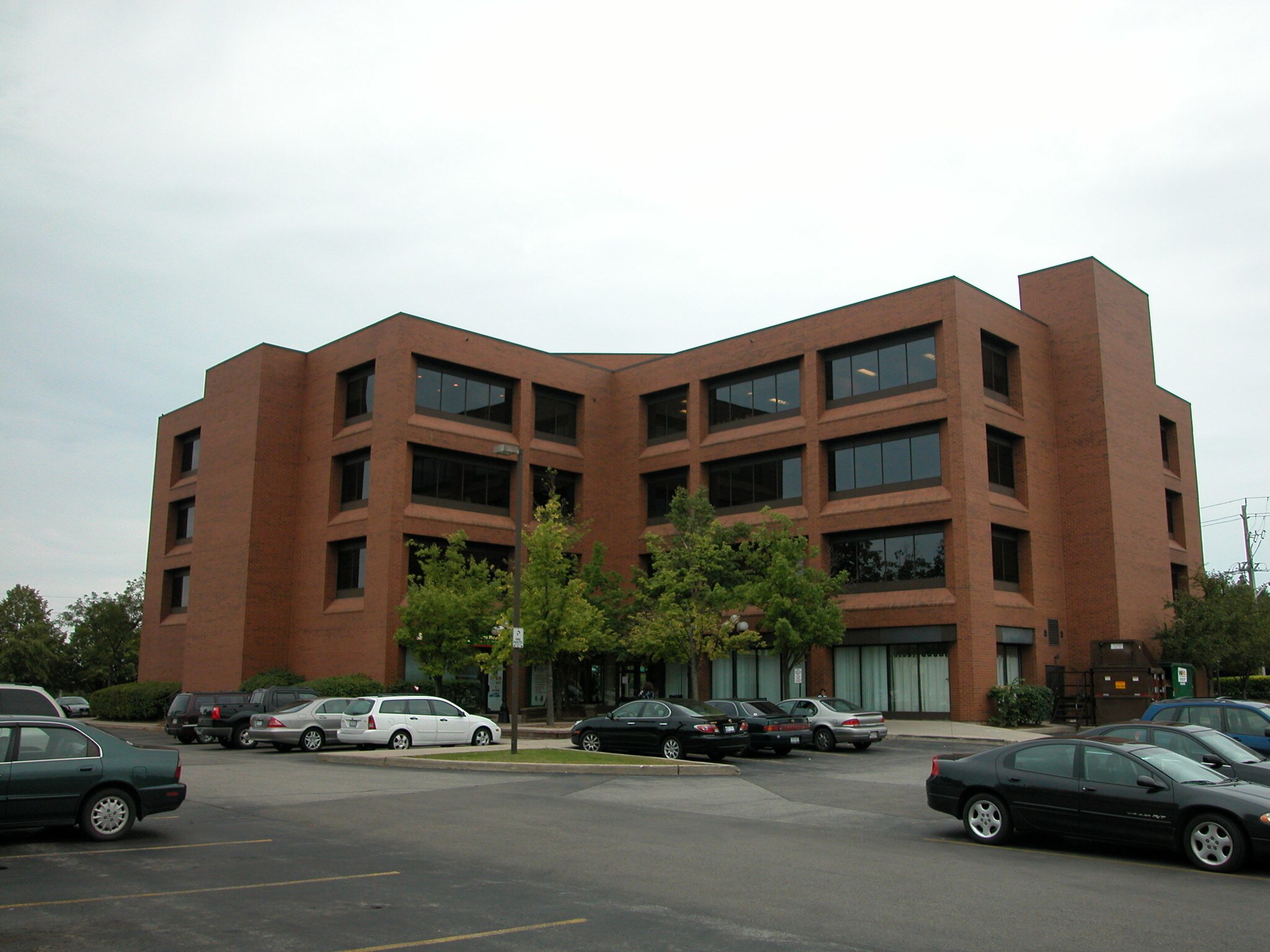 1235 Trafalgar Rd, Oakville, ON L6H 3P1 Trafalgar Professional Centre