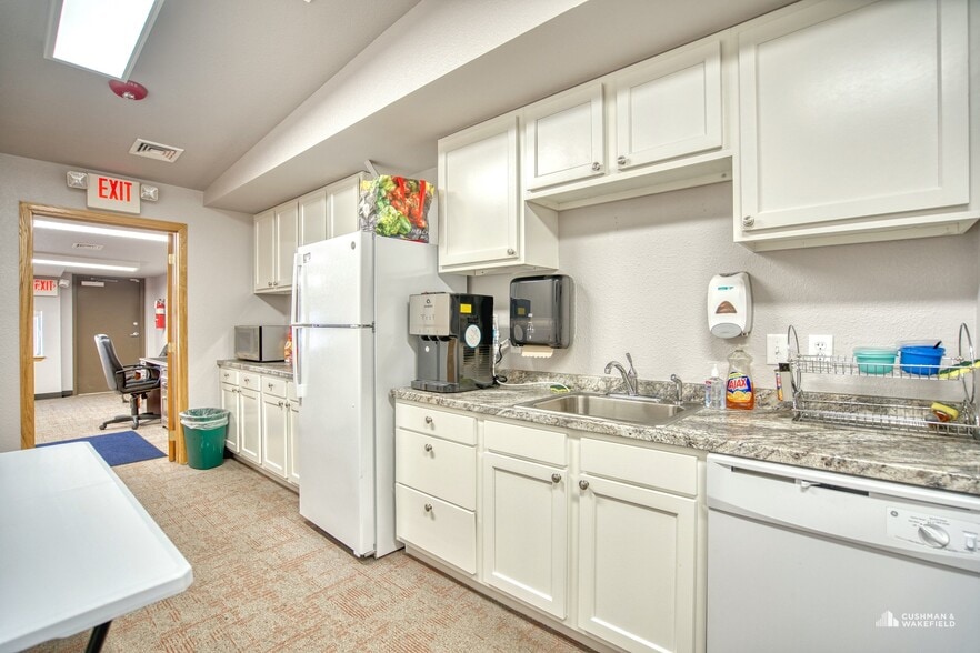 4333 Highway 66, Mead, CO for sale - Interior Photo - Image 3 of 18