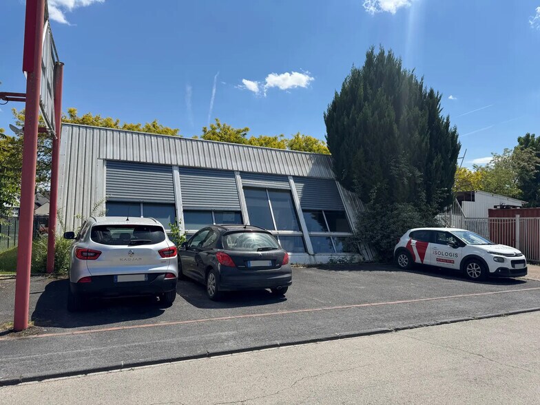 3 Rue Edmond Rostand, Reims for sale - Building Photo - Image 1 of 1