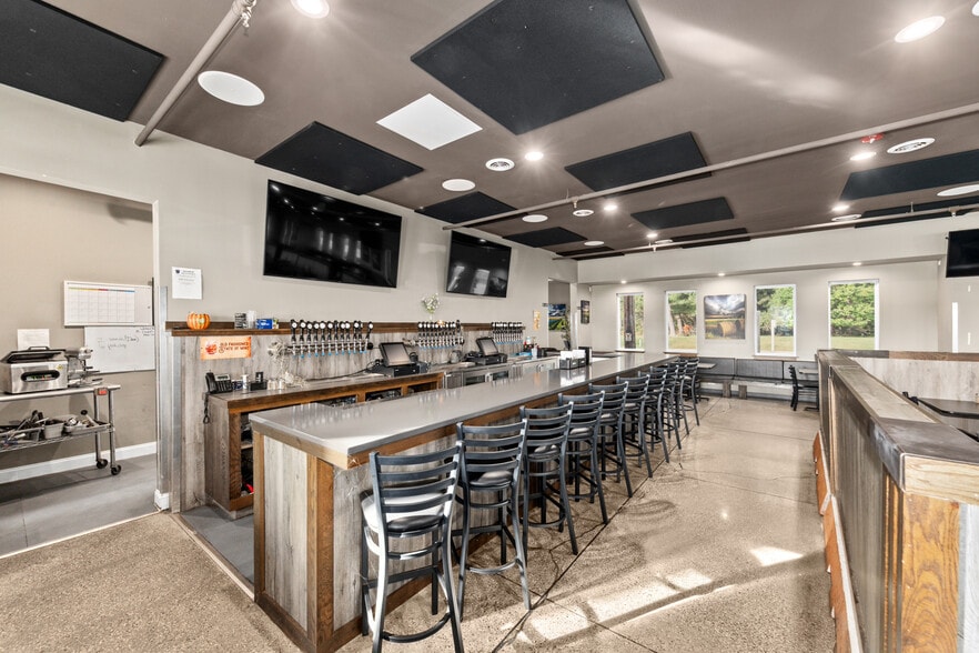 2102 Highway 164, Richfield, WI for sale - Building Photo - Image 3 of 21