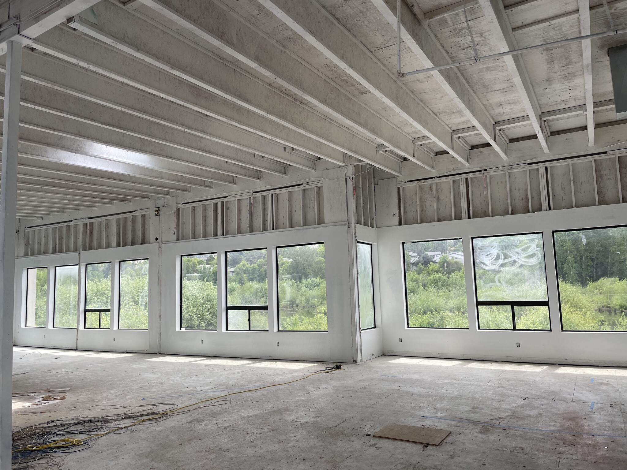 6700-7080 SW Nyberg Rd, Tualatin, OR for lease Interior Photo- Image 1 of 2